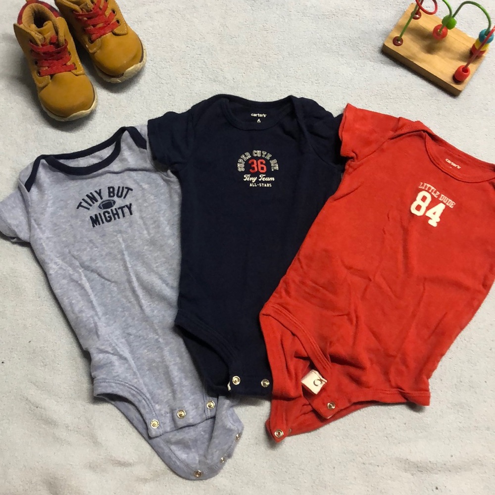 🏈 Set of 3 football-themed onesies